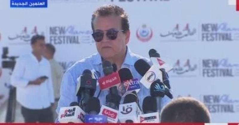 وزير الصحة: فعّلنا الخط الساخن لتوفير النصائح النفسية للمواطنين